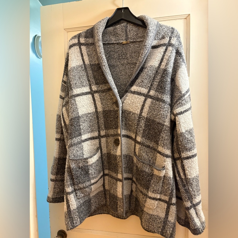 Margaret O'Leary gray plaid sweater coat